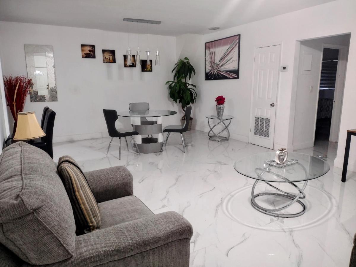Cheerful 3-Bedroom Home /Ac+ Free Parking North Miami Beach Exteriér fotografie