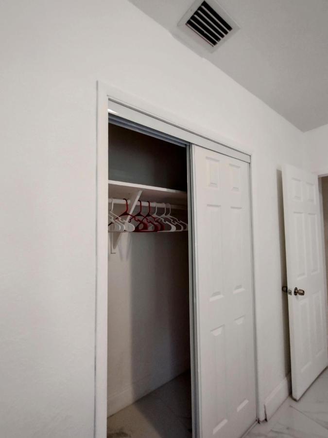 Cheerful 3-Bedroom Home /Ac+ Free Parking North Miami Beach Exteriér fotografie