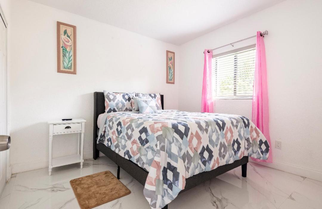 Cheerful 3-Bedroom Home /Ac+ Free Parking North Miami Beach Exteriér fotografie
