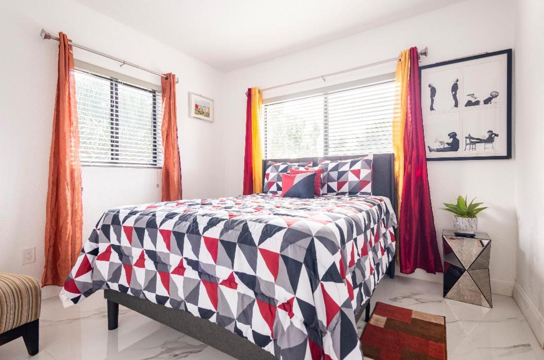 Cheerful 3-Bedroom Home /Ac+ Free Parking North Miami Beach Exteriér fotografie